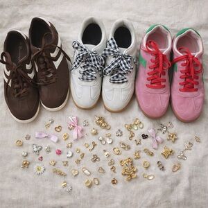 Bundle 3 Pairs - No Boundaries Retro Sneaker Women’s 9 & Men’s 7.5 + Shoe Charms